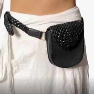 Bonavi Leather Woven Belt Bag